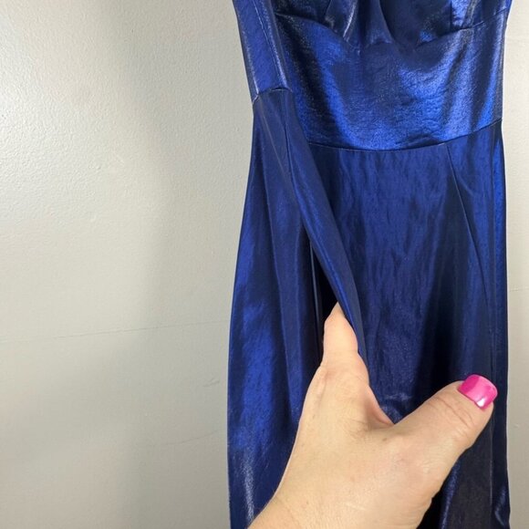 Elegant Navy Blue Gown Size 4 Shimmer Off‑Shoulder A‑Line High Slit Lace‑Back - Picture 10 of 16